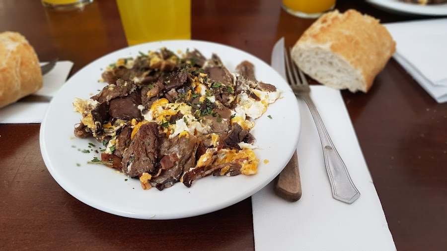 LOS RISCOS DEL ATAZAR