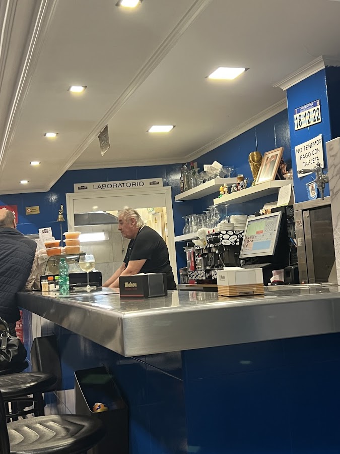 Parrilla Pizzería Argentina Don Carlos