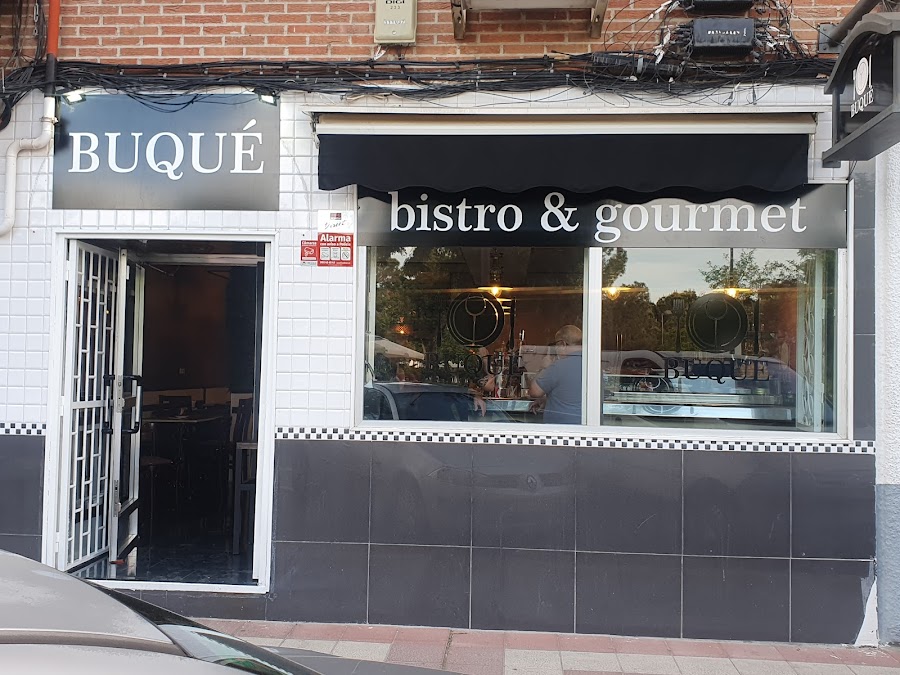 Bar restaurante BUQUÉ