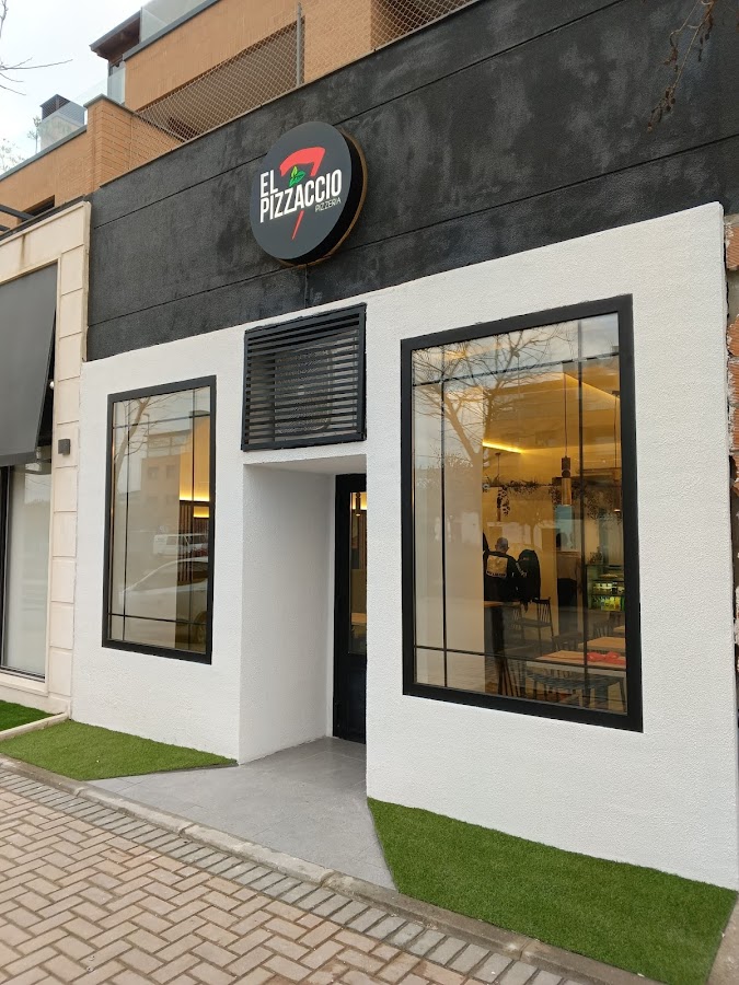 El Pizzaccio